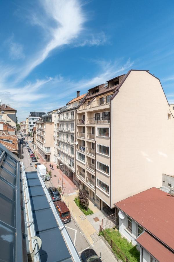 Large Terrace In Old Center Of Sofia By Flat Mаnager Apartment Exterior photo
